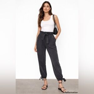 Reformation Washed Black Paperbag Waist Tencel Pants Tie Ankle Size 10 office